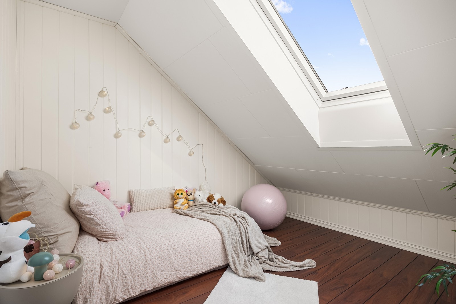 Perfekt som barnerom, gjesterom eller kontor. Galleribilde