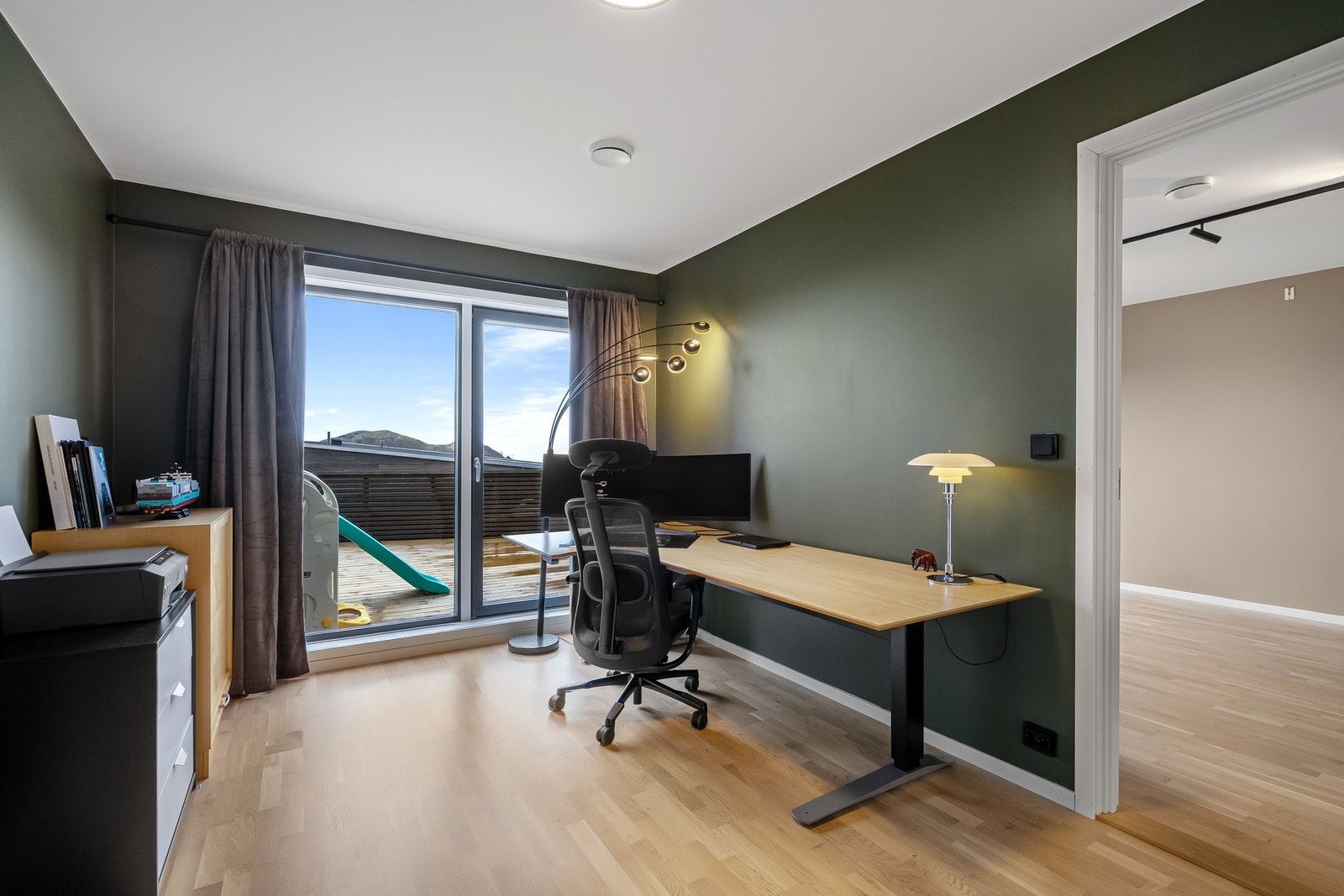 Soverom III benyttes i dag som kontor. Galleribilde