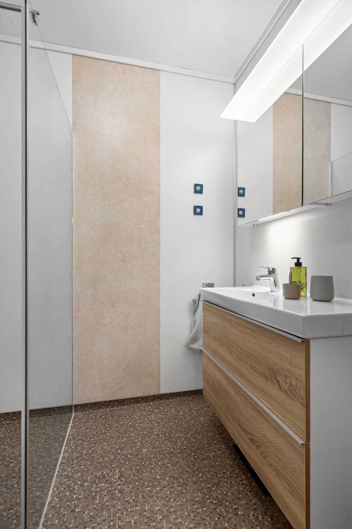 Baderom med dusj Galleribilde