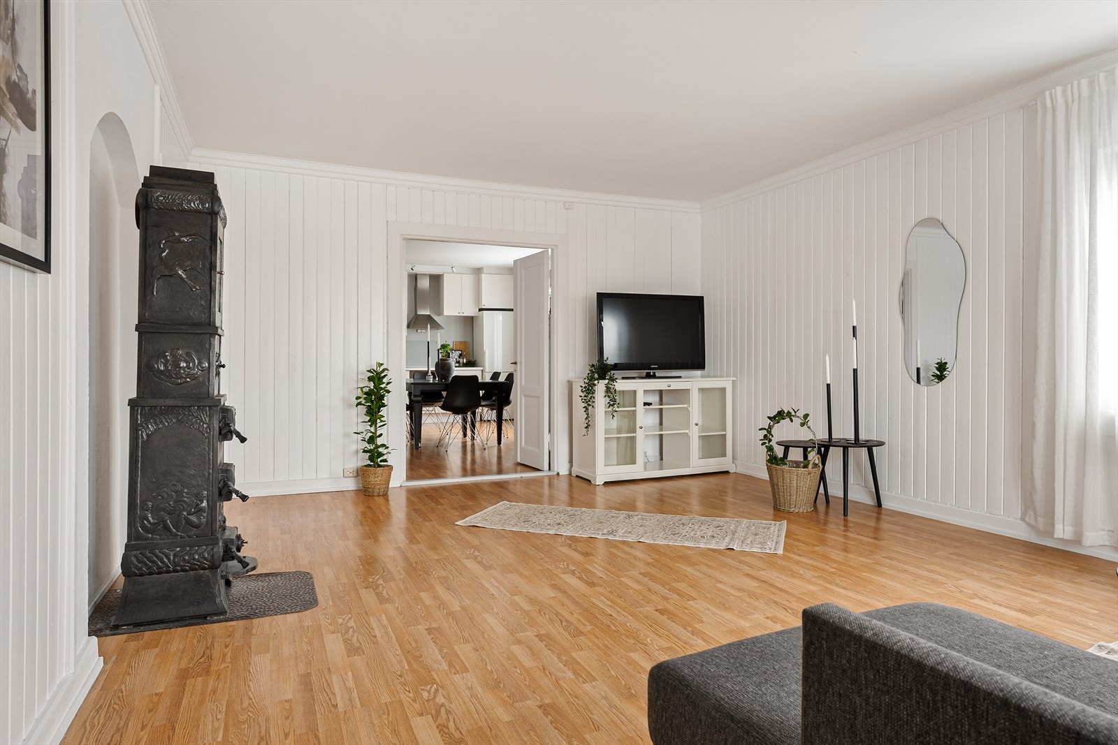 Lys og fin stue 2. etasje. Galleribilde