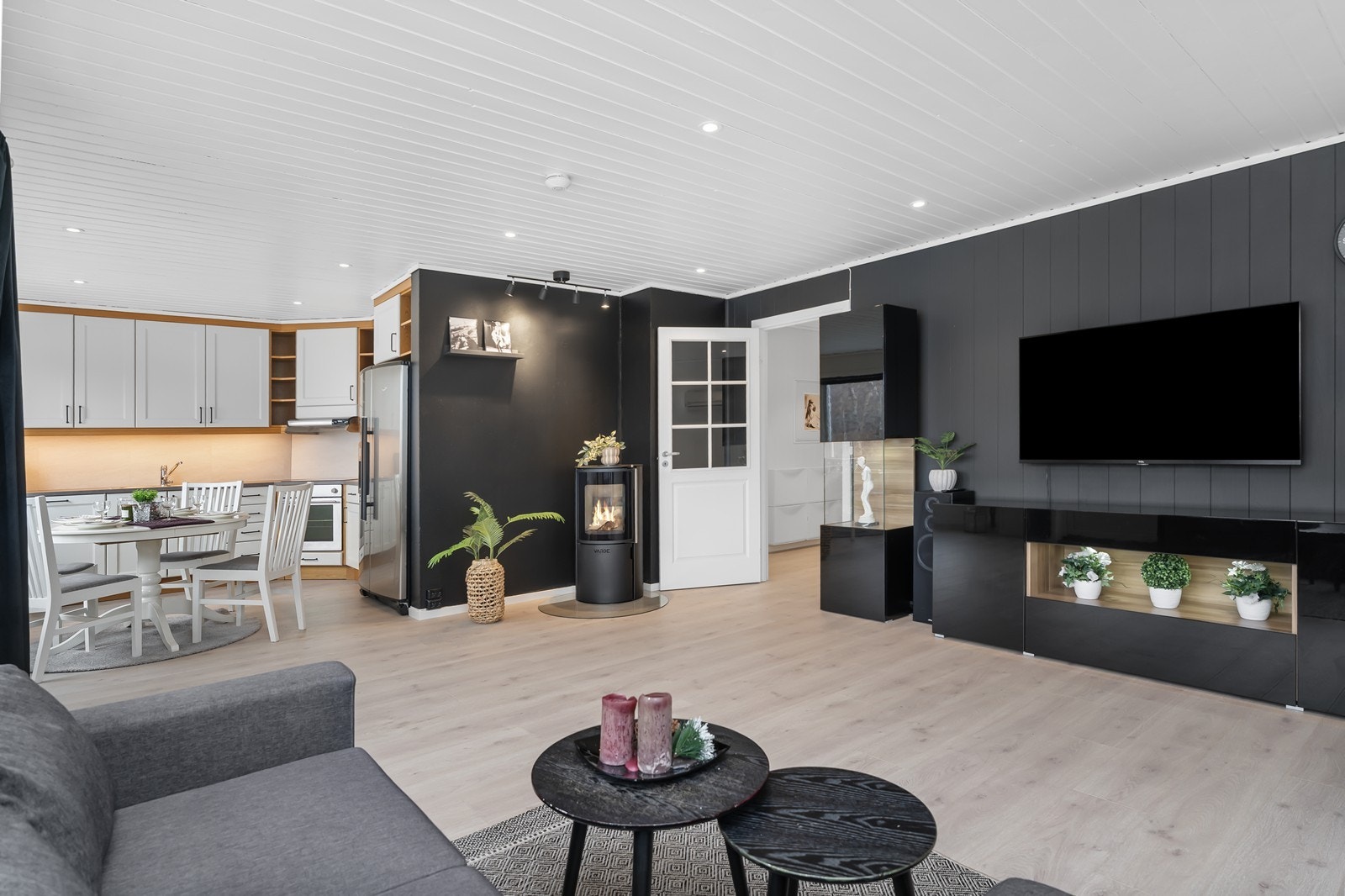 Vi har gleden av å presentere denne flotte leiligheten i Hamran Galleribilde