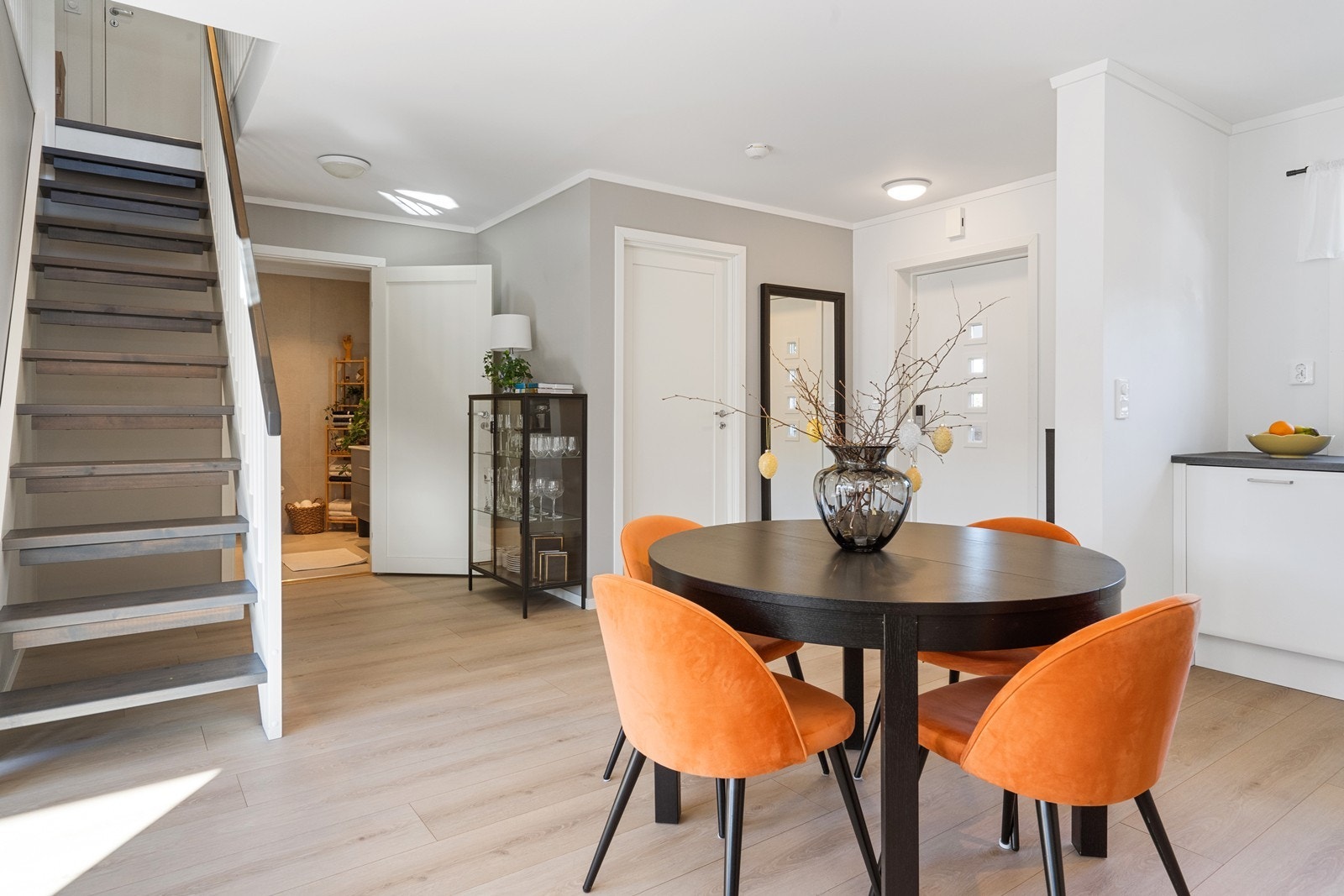 Naturlig samlingspunkt med fine lysforhold. Galleribilde