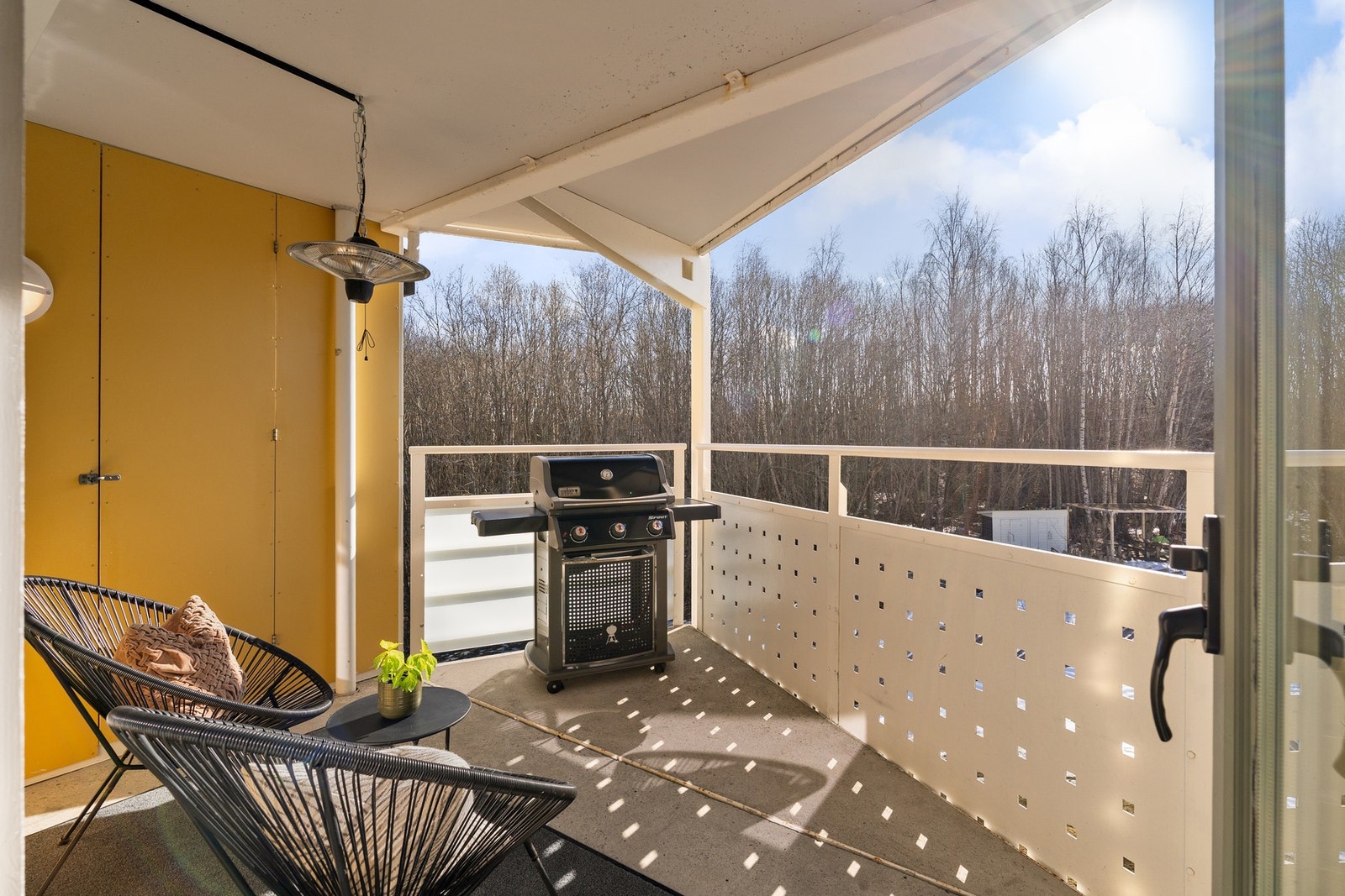 Balkongen byr på ypperlige solforhold. Galleribilde