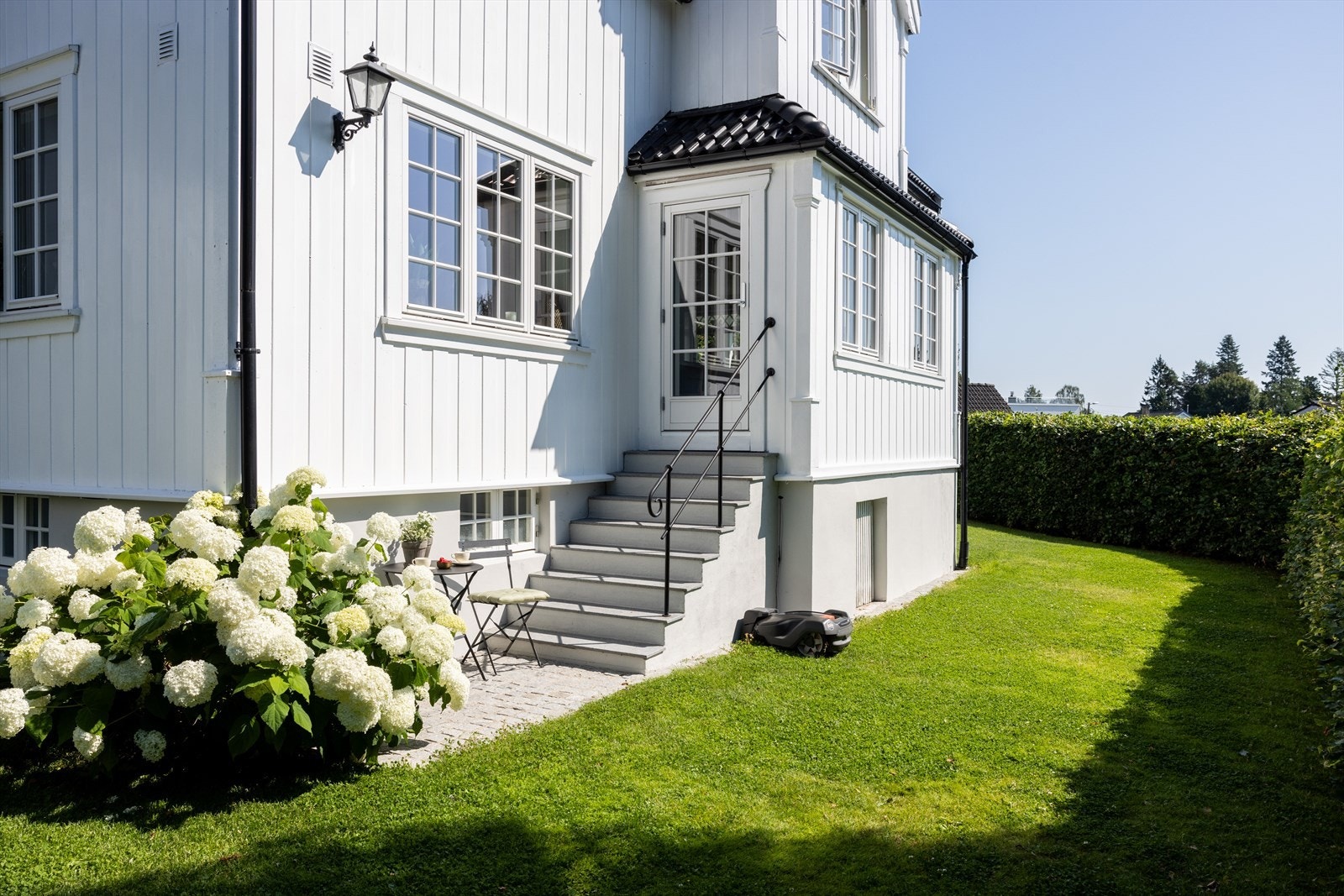 Boligen er tilknyttet fiber fra både Altibox og Telenor. Galleribilde