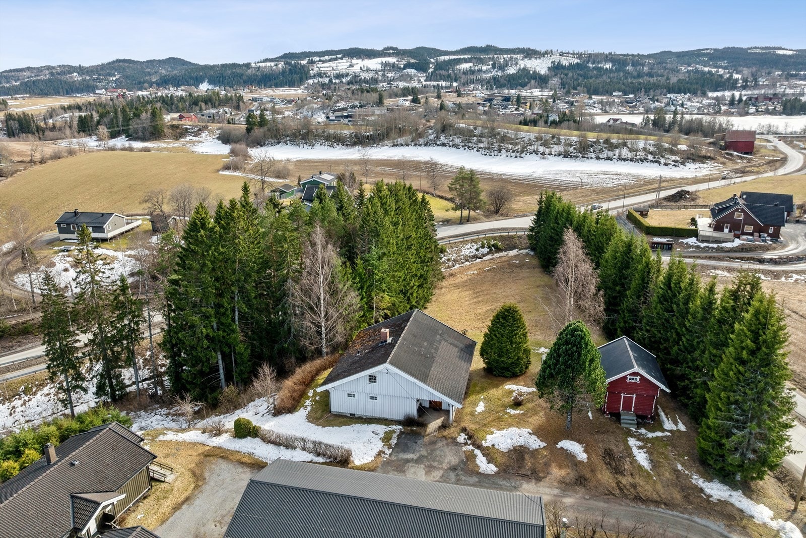 Her får man et koselig småbruk med masse muligheter. Galleribilde