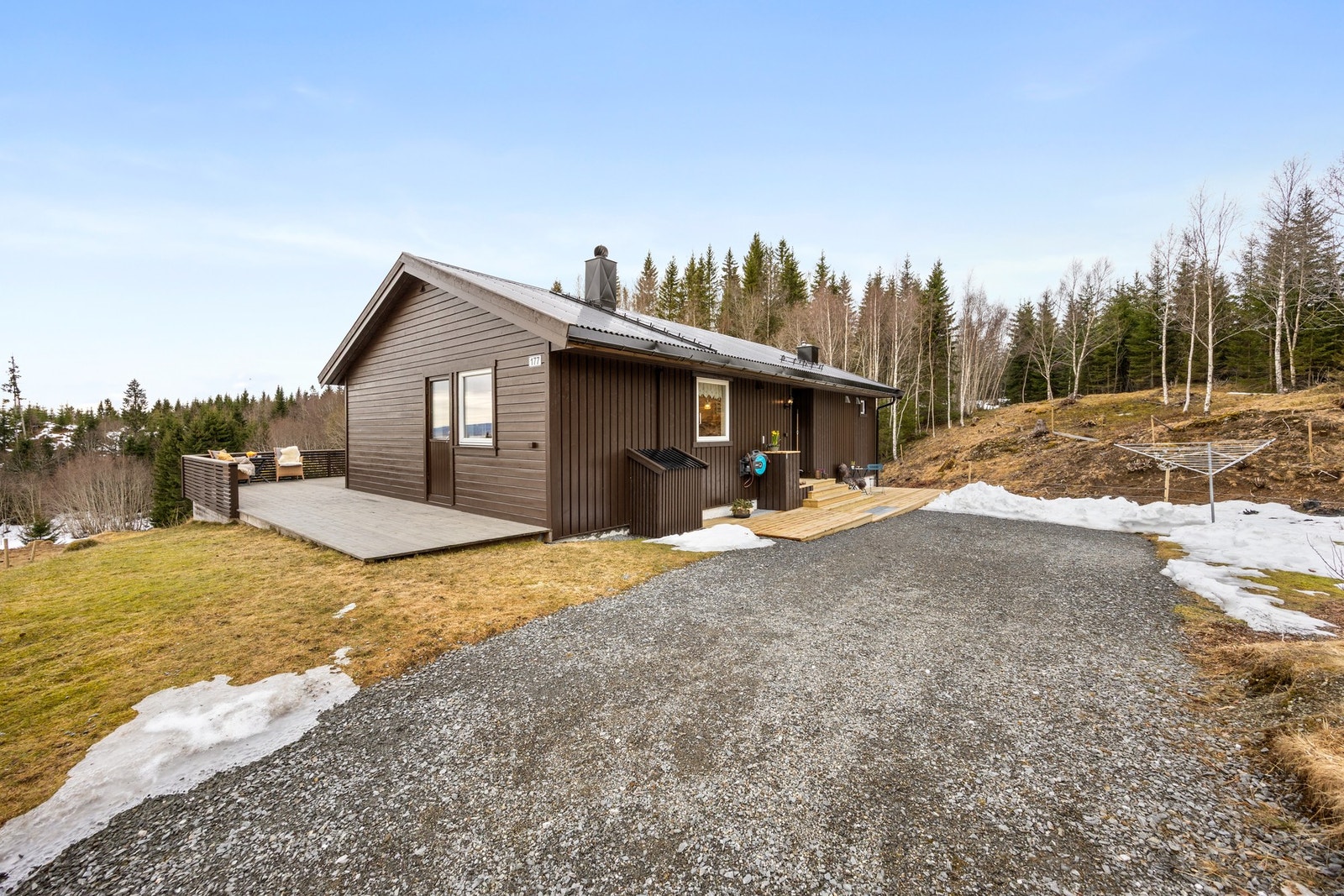 Gruset gårdsplass Galleribilde