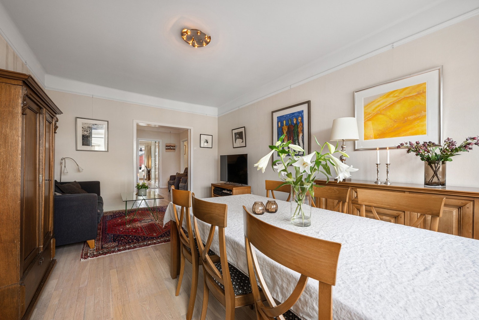 Takhøyde fra 2,77 meter til 2,81. Galleribilde