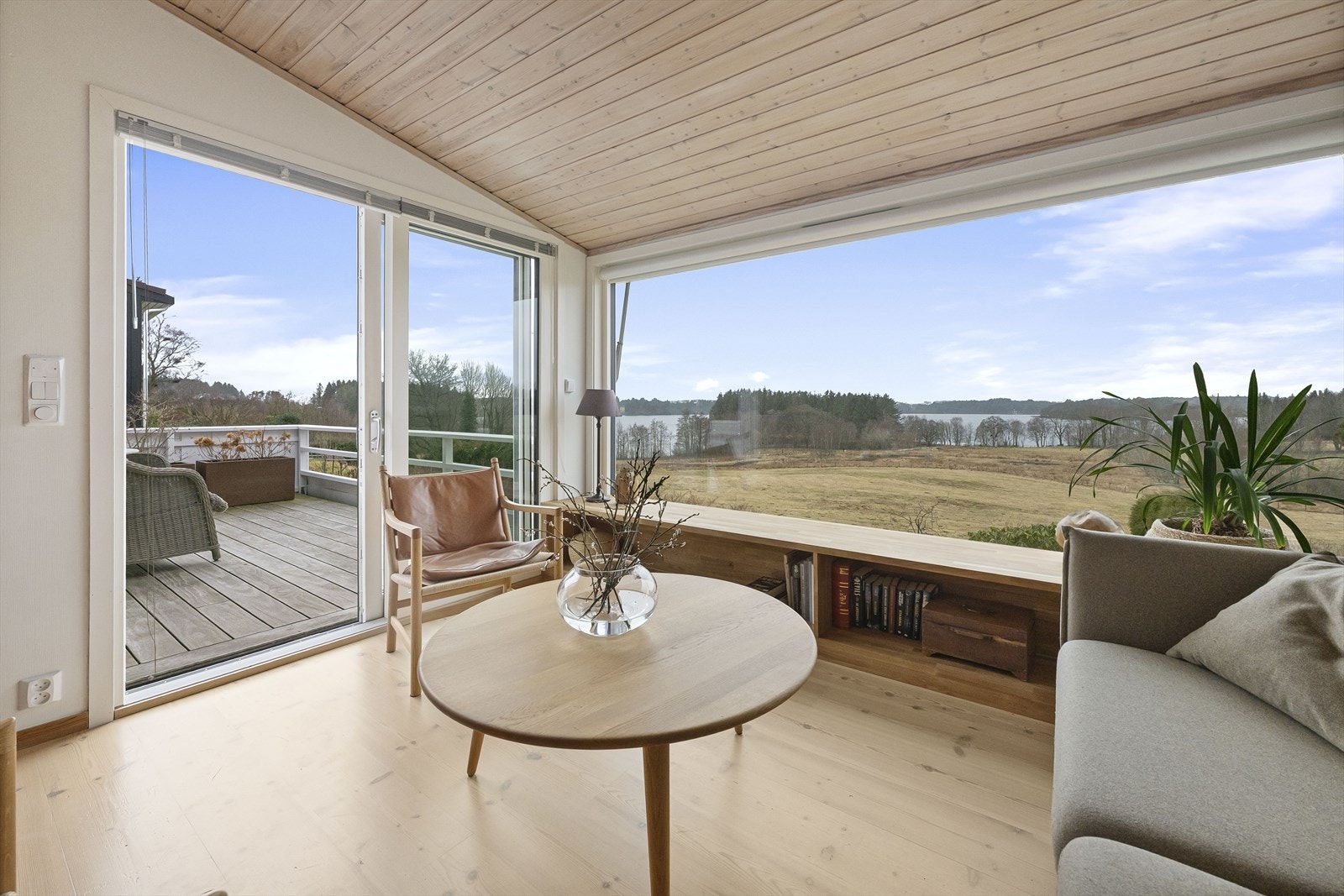 Nyt utsikten. Ingen innsyn Galleribilde