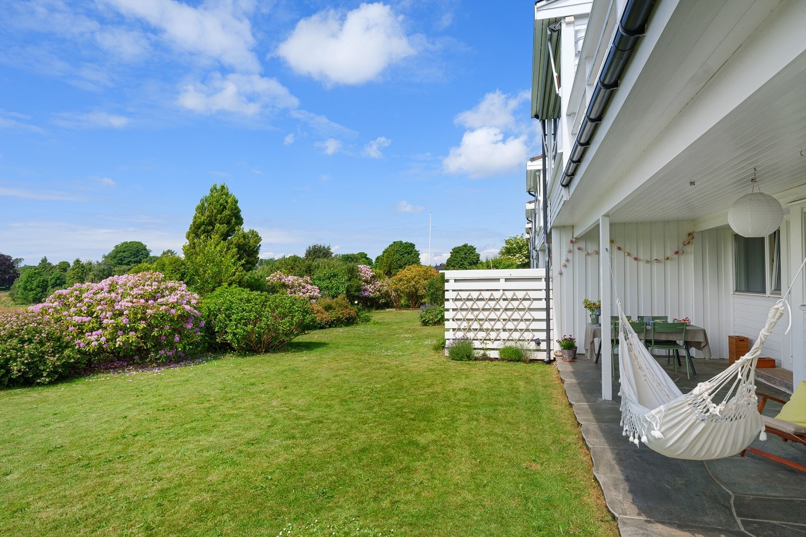 Plenen blir klippet av robotklipper Galleribilde