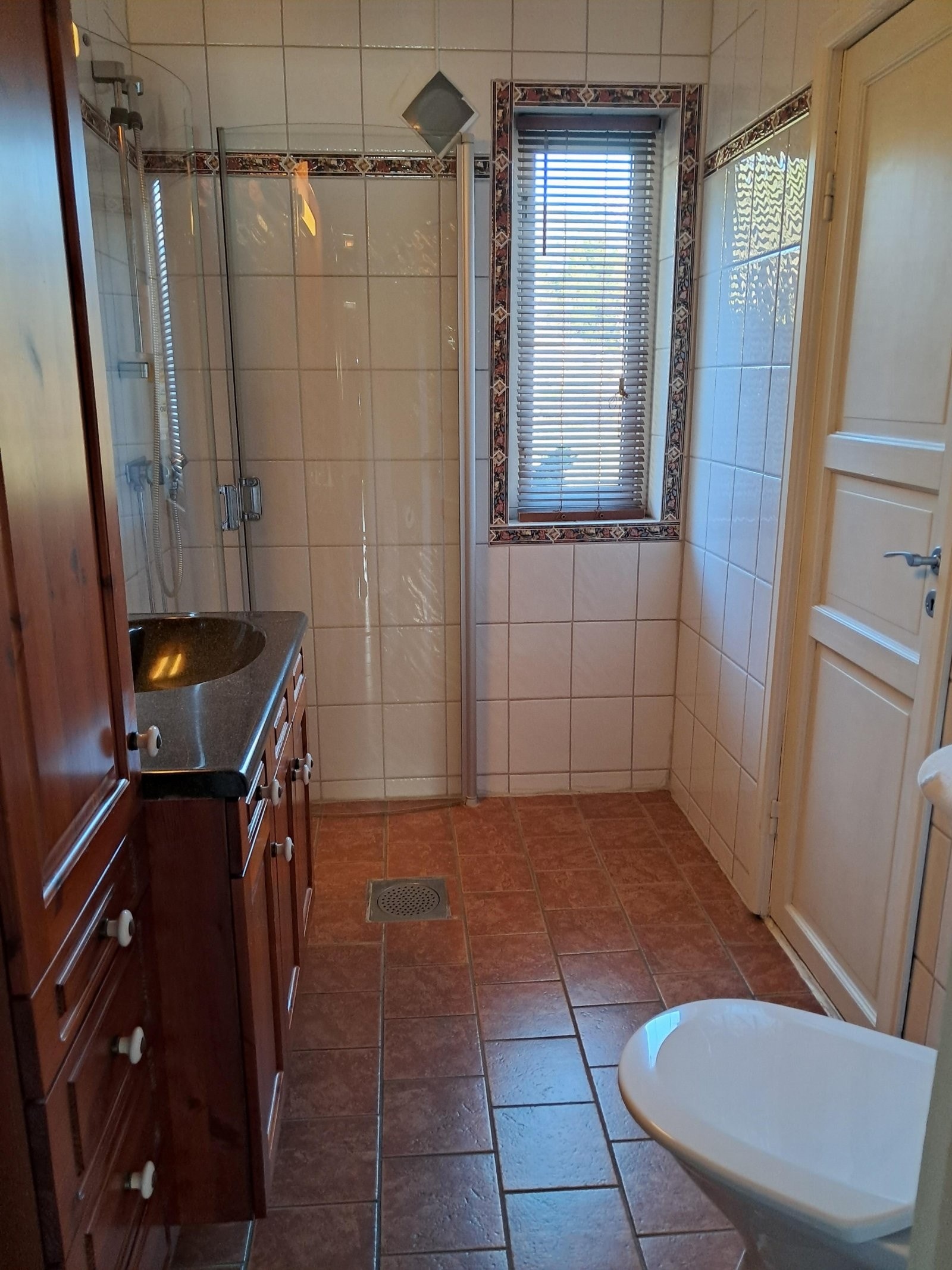 Flislagt bad Galleribilde