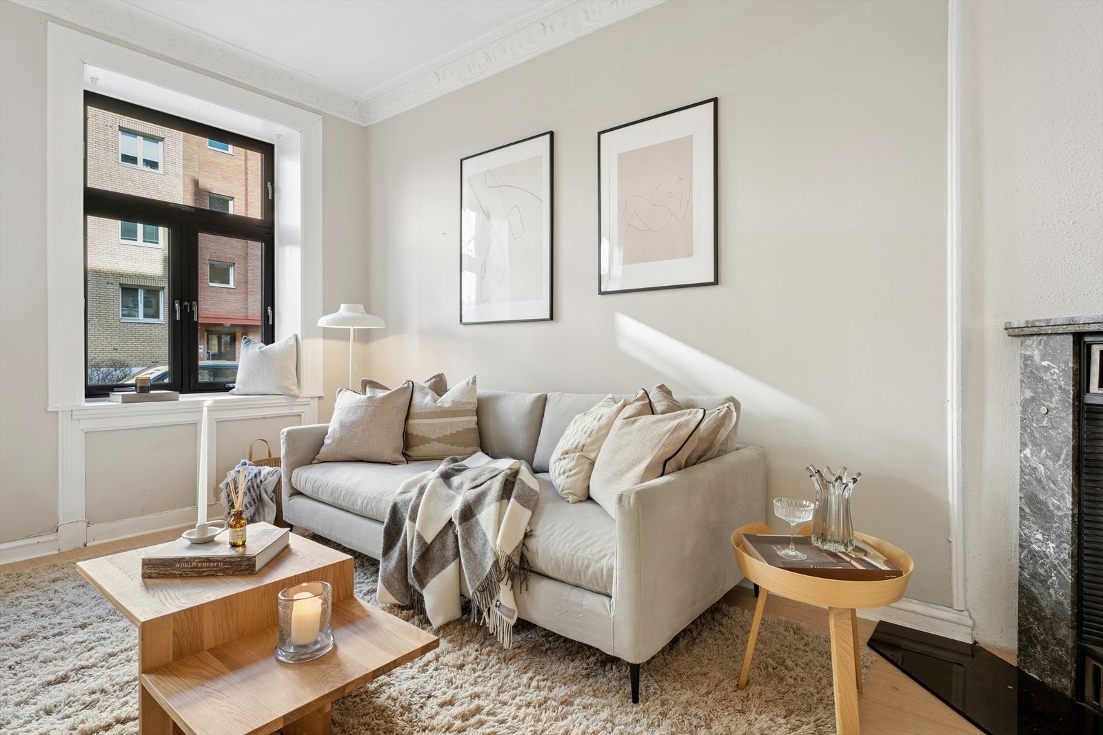 Boligen ligger fint plassert i en tilbaketrukket sidegate på Torshov. Galleribilde