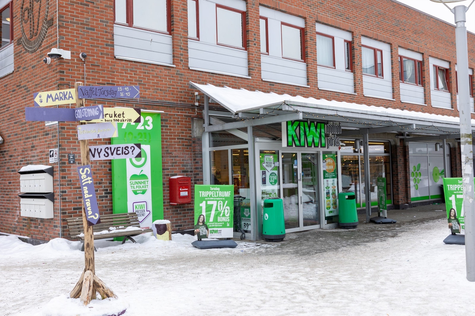 Få minutter unna ligger Kiwi, hvor dagligvarehandelen enkelt kan gjøres. Galleribilde