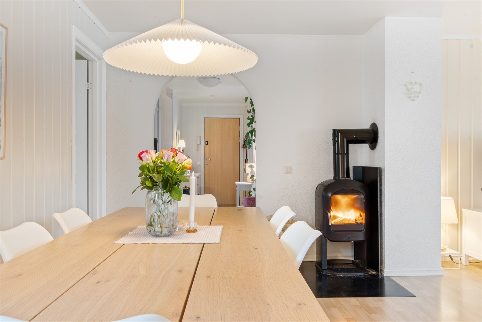 Vedovn som varmer godt på de kaldeste dagene. Galleribilde