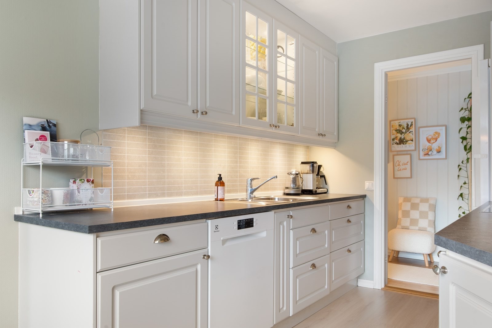 Praktisk kjøkken. Galleribilde