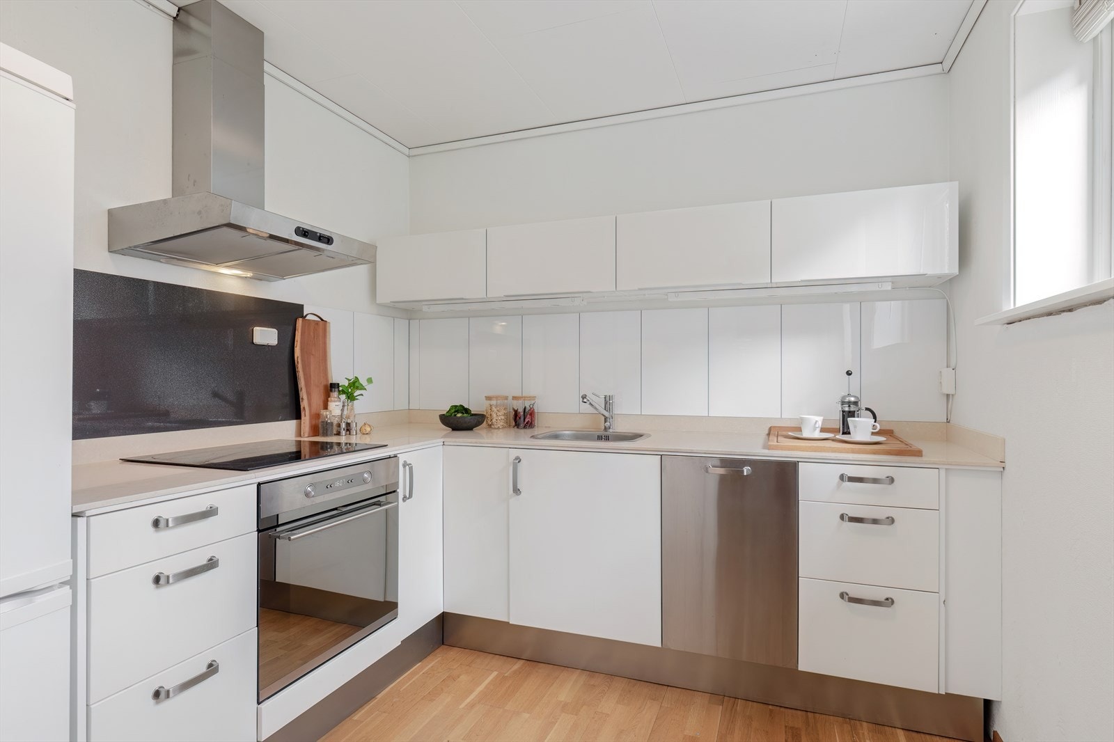 Kjøkken kjeller - innredet i 2012 Galleribilde