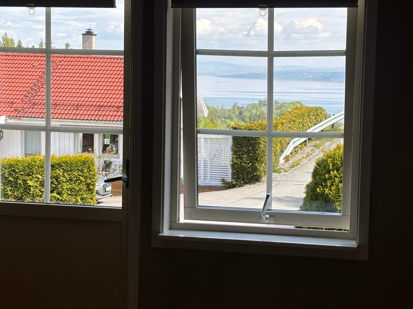 Noen av selgers egne bilder av hybelen. Galleribilde