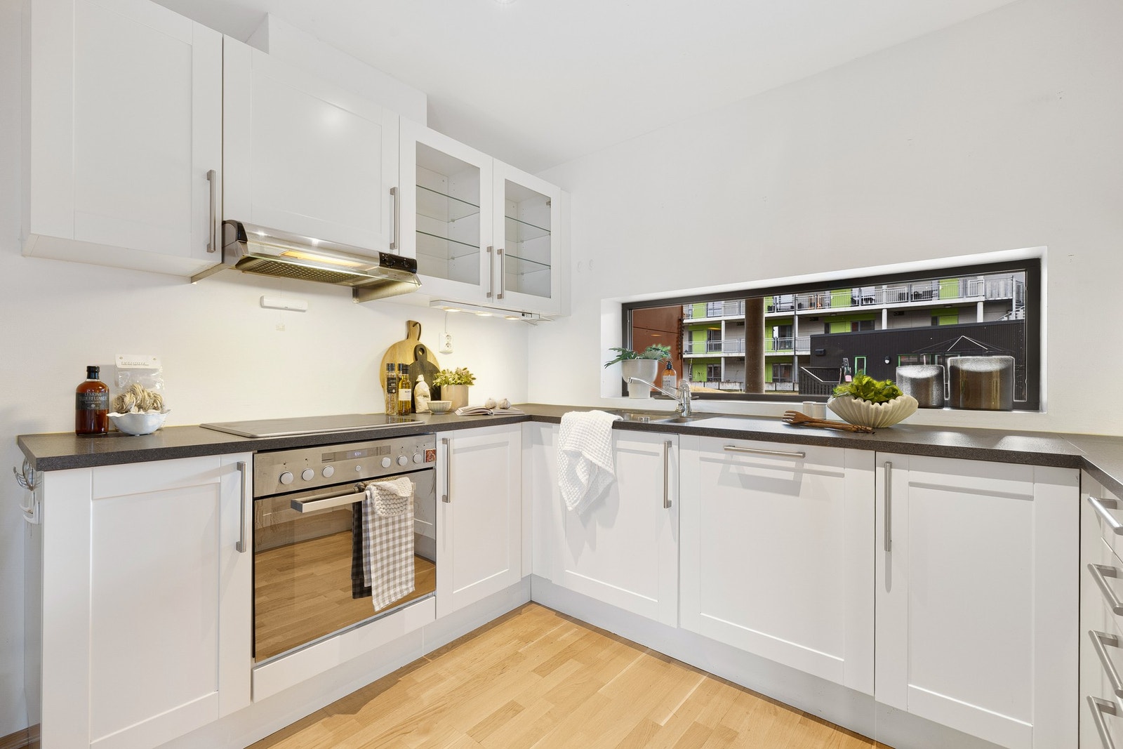 Kjøkkenet er på 14,6 kvm. Galleribilde