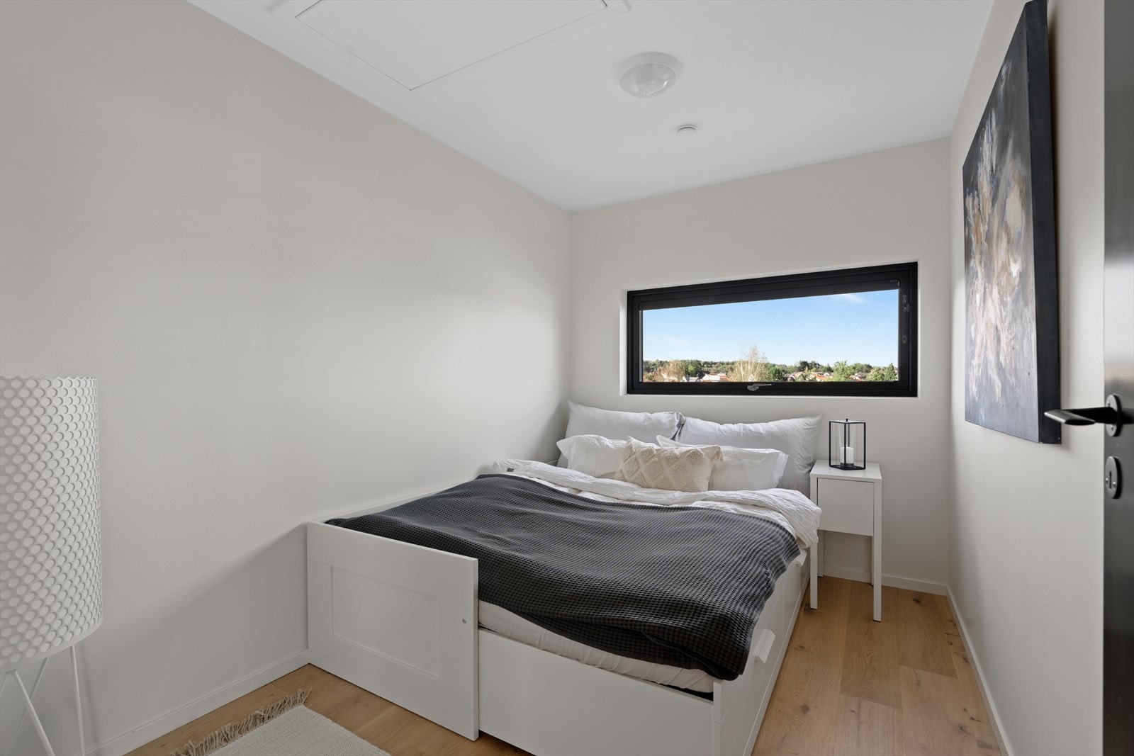 De tre andre soverommene er på ca. 7 m² og passer ypperlig som barnerom, gjesterom eller kontor. Galleribilde