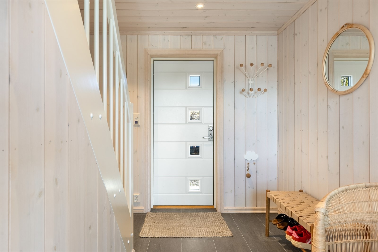 Velkommen inn, stor og fin gang! Galleribilde