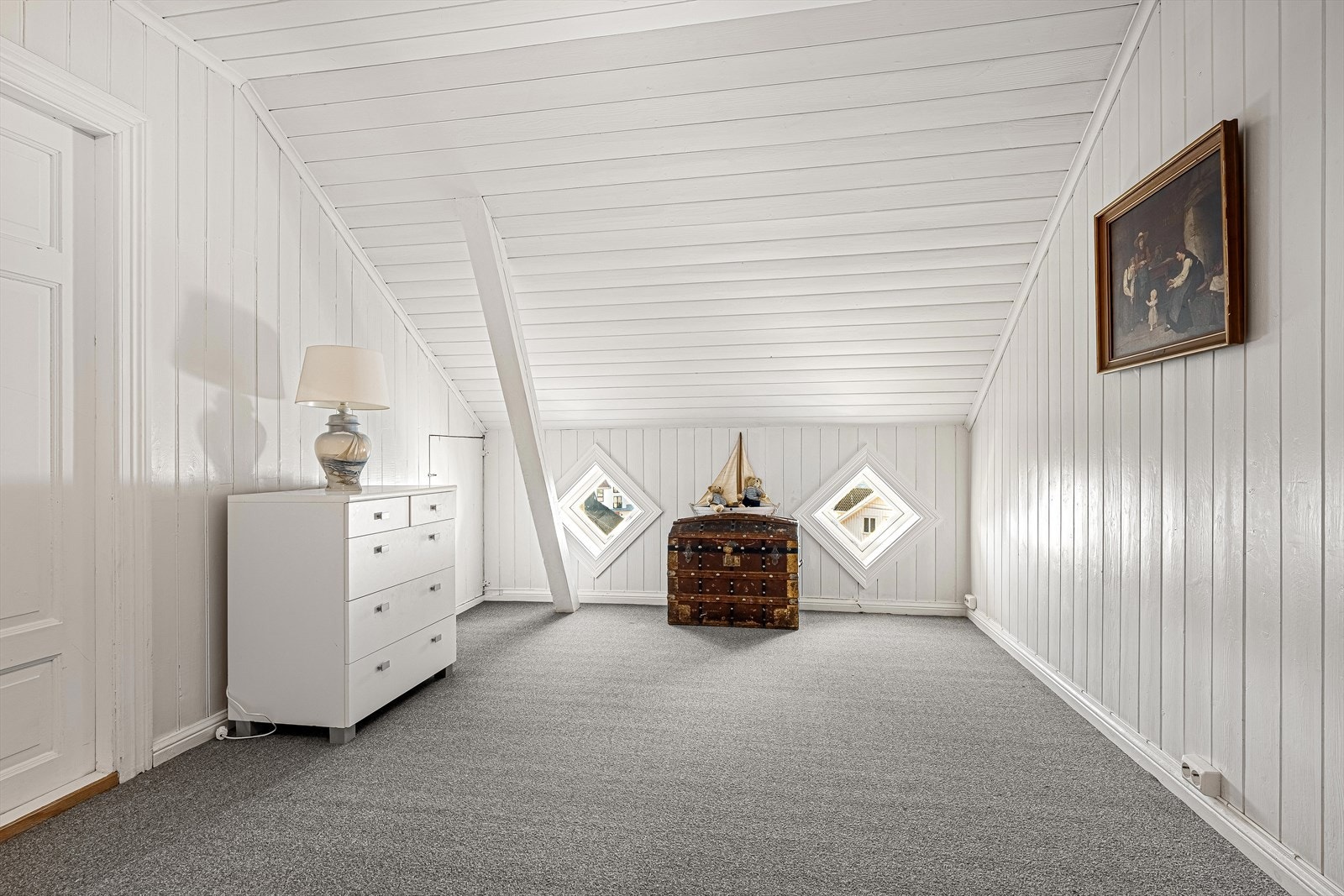 Oppholdsrom, 2. etasje Galleribilde