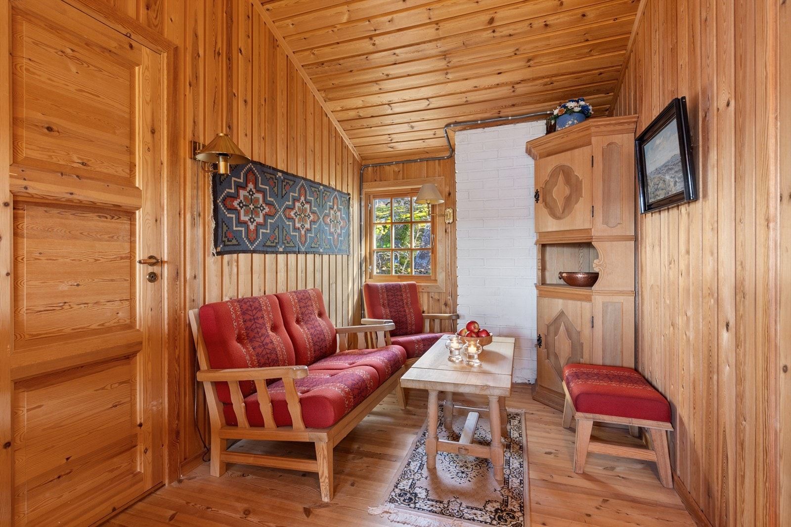 Gangen i 2.etasje kan også benyttes som en ekstra stue. Galleribilde