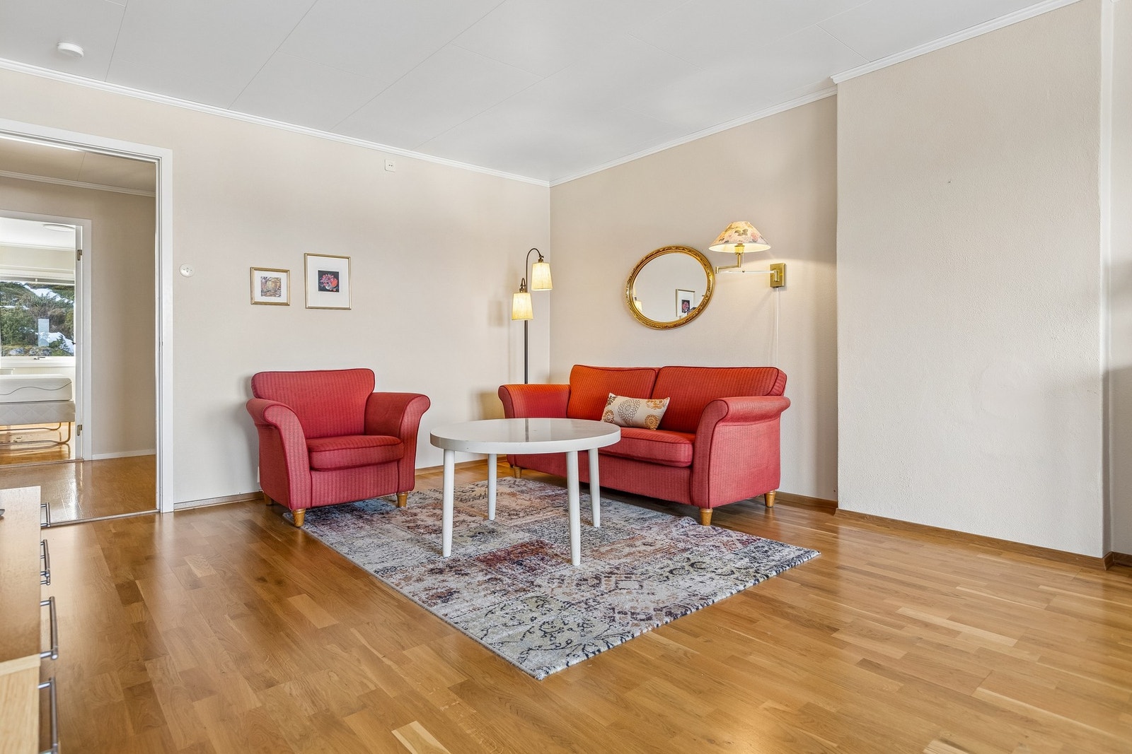 God plass til TV-krok. Galleribilde