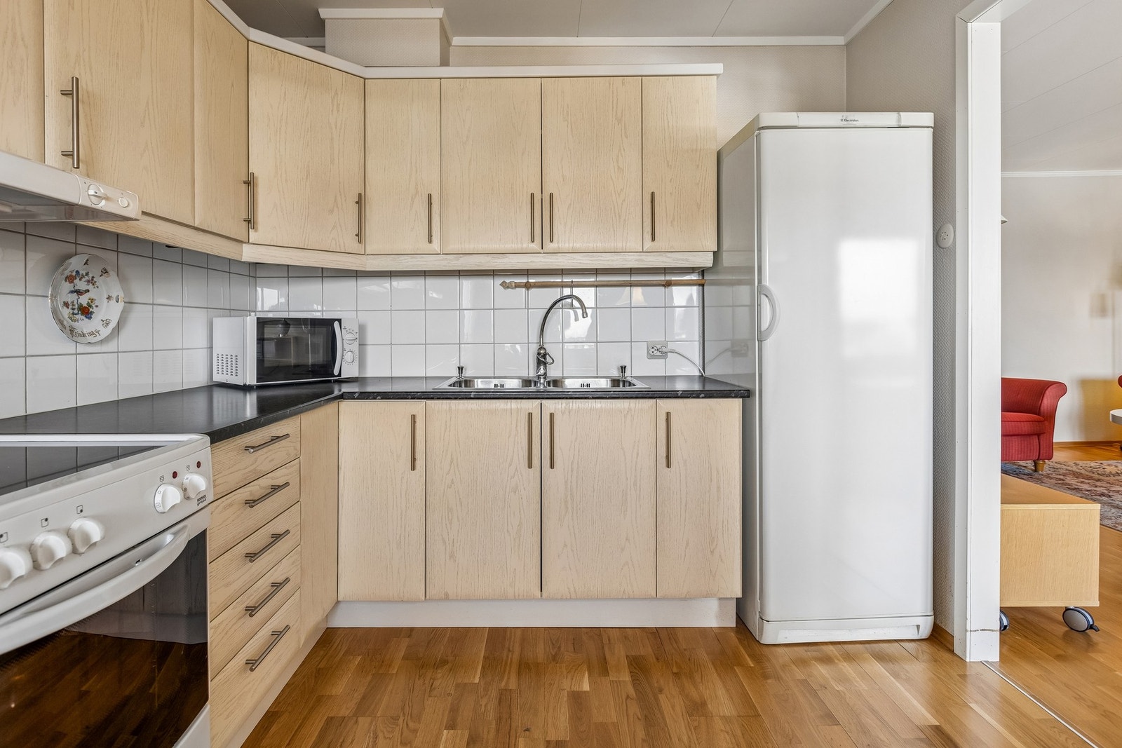 Mye skap, godt med benkeplass er alltid kjekt. Galleribilde