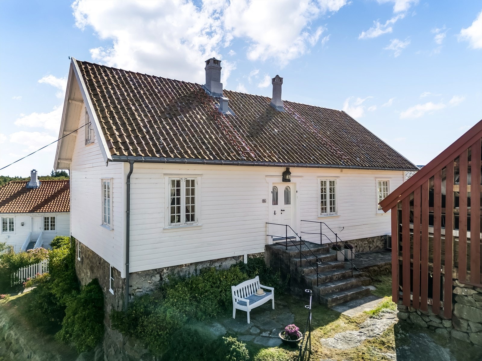 Idyllisk beliggende bolig som i dag blir benyttet som feriebolig. Galleribilde