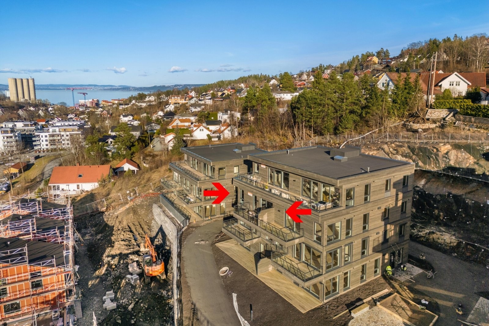 Boligen ligger i 3 etasje med flott utsyn Galleribilde