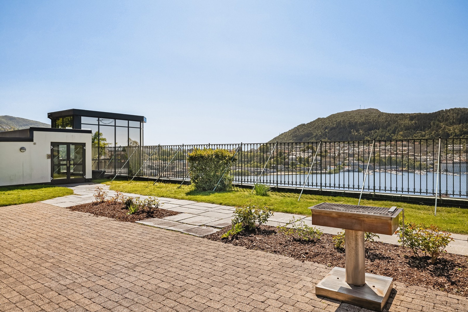 Felles takterasse for beboerene. Galleribilde