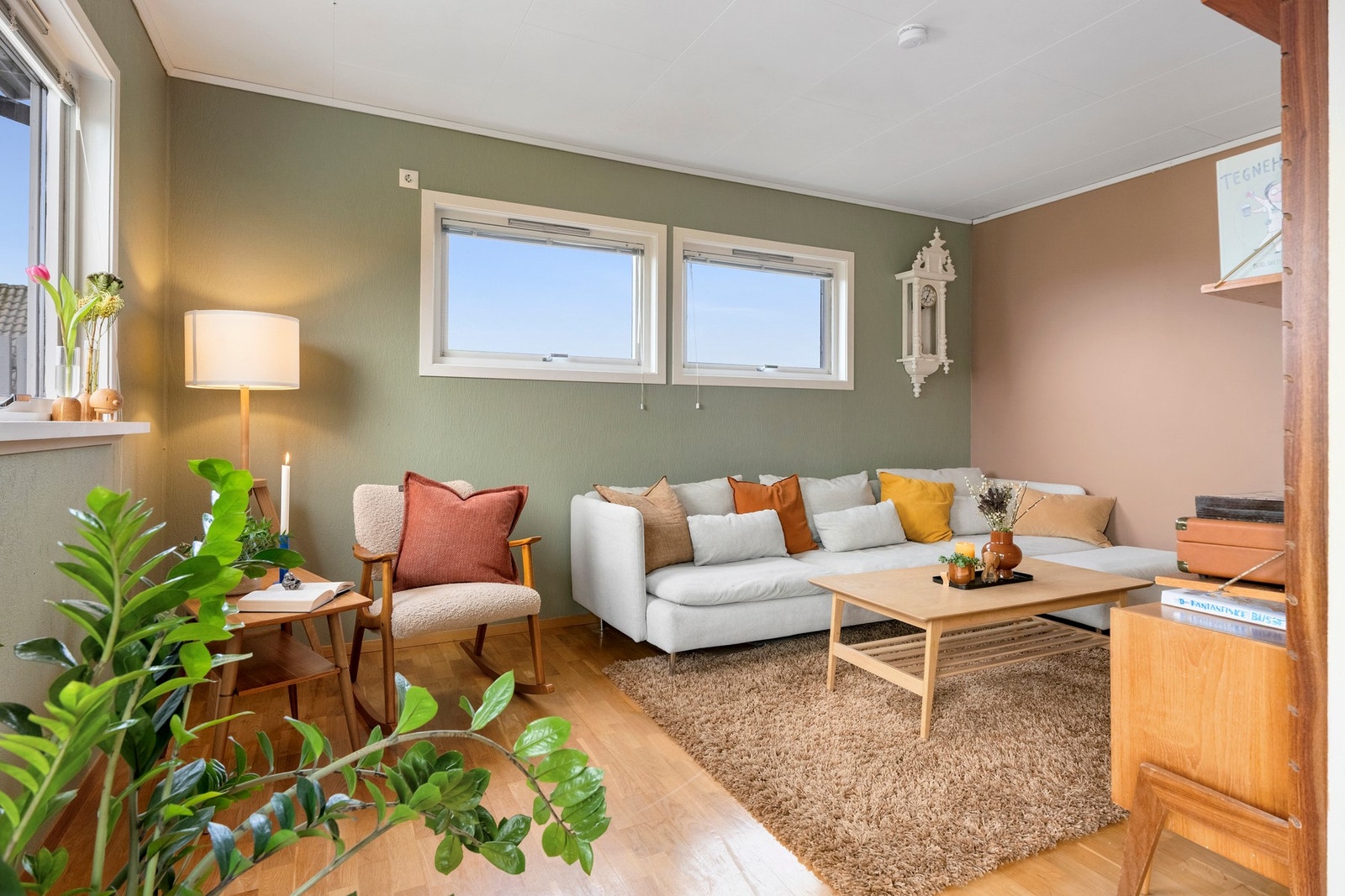 Koselig tilbaketrukket tv-krok. Galleribilde