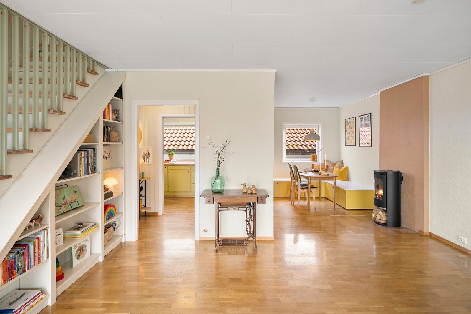 Peisen skaper en lun og hyggelig atmosfære, og gir ekstra kos på kalde dager. Galleribilde