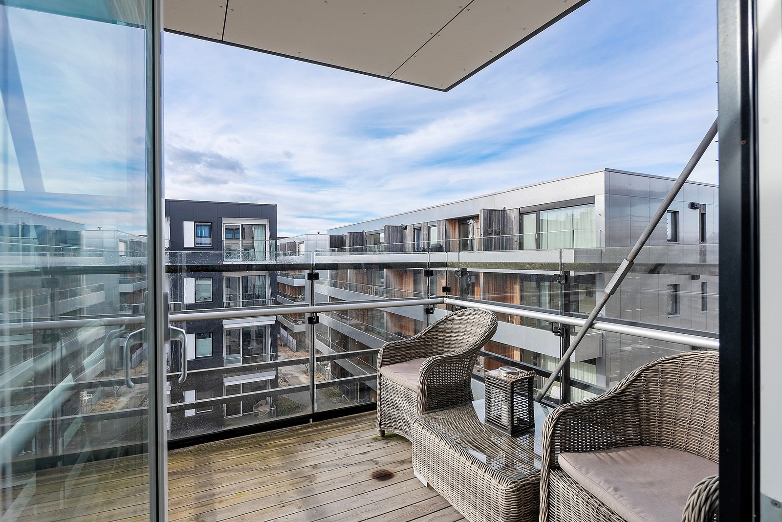 God utsikt og luftig beliggenhet i 6 etg. Galleribilde