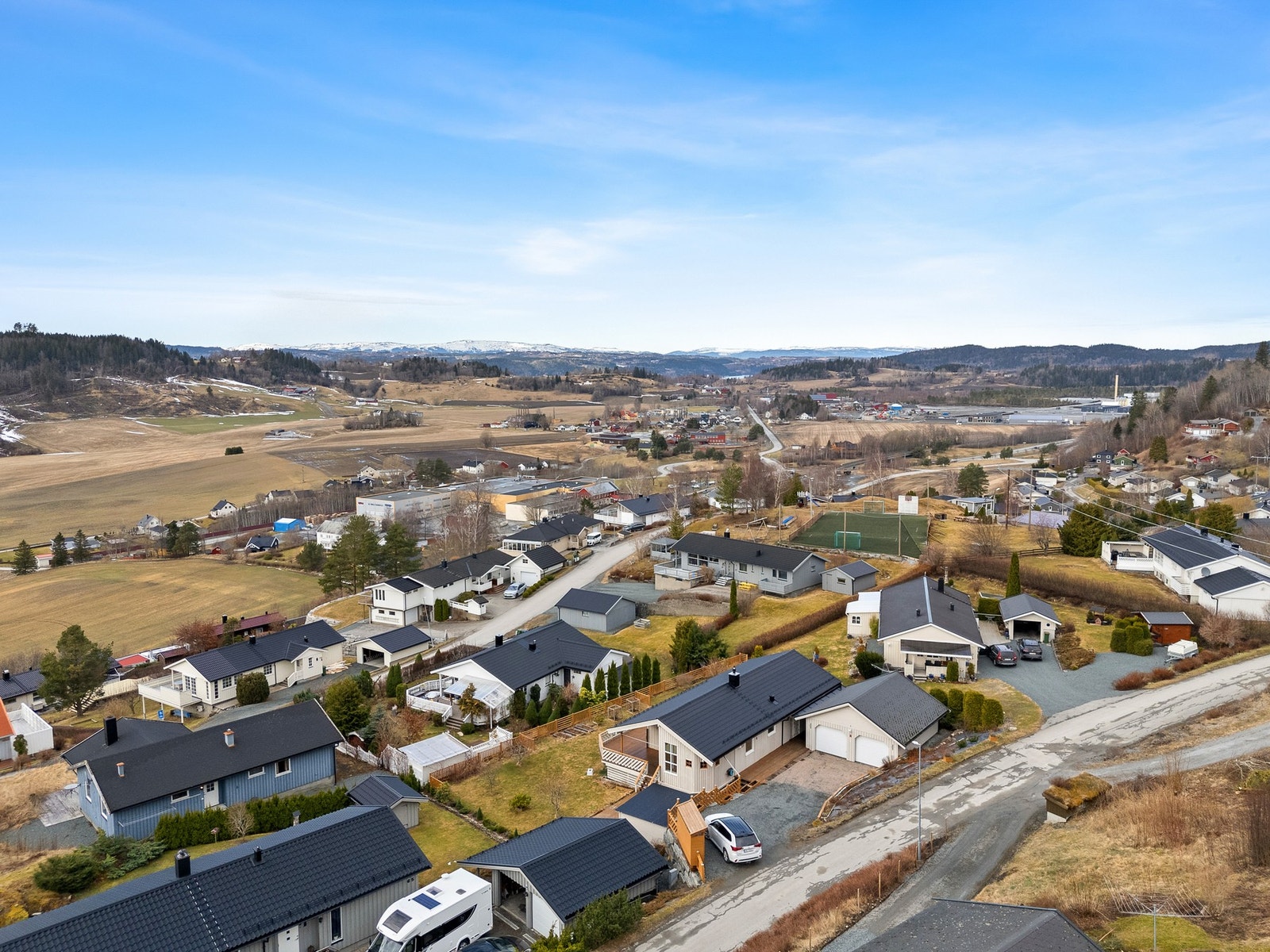 Pent opparbeidet tomt. Galleribilde