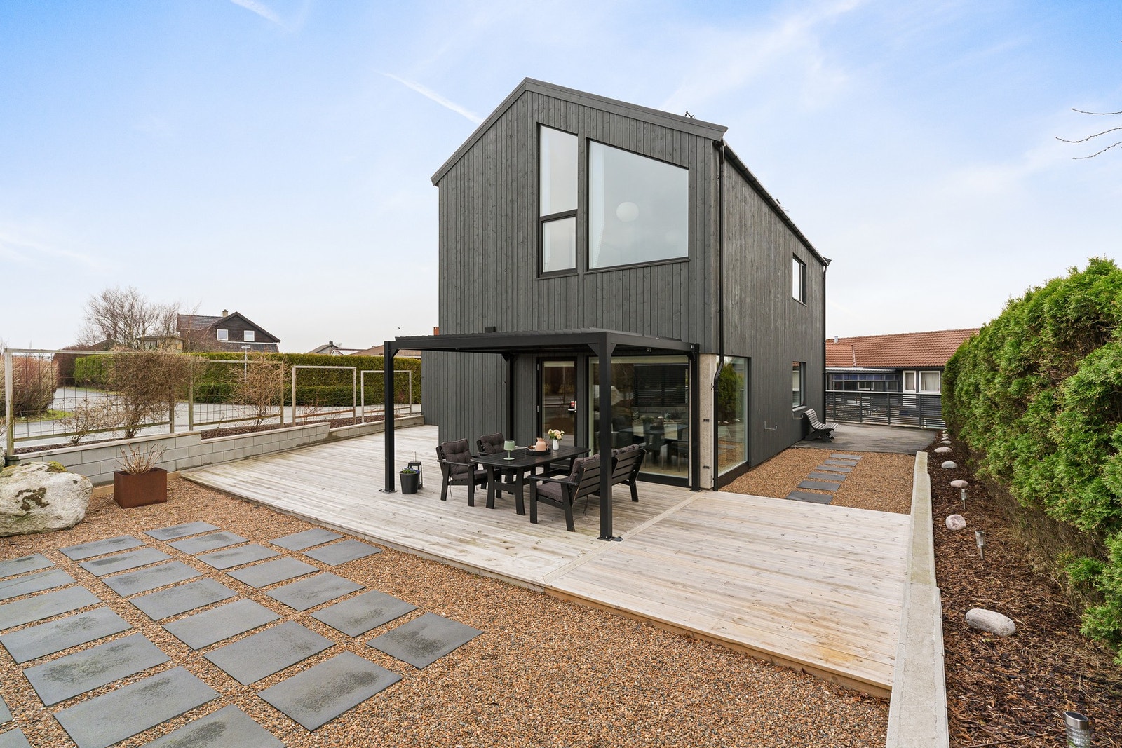 En moderne og innbydende enebolig med en attraktiv beliggenhet på Sandved. Galleribilde