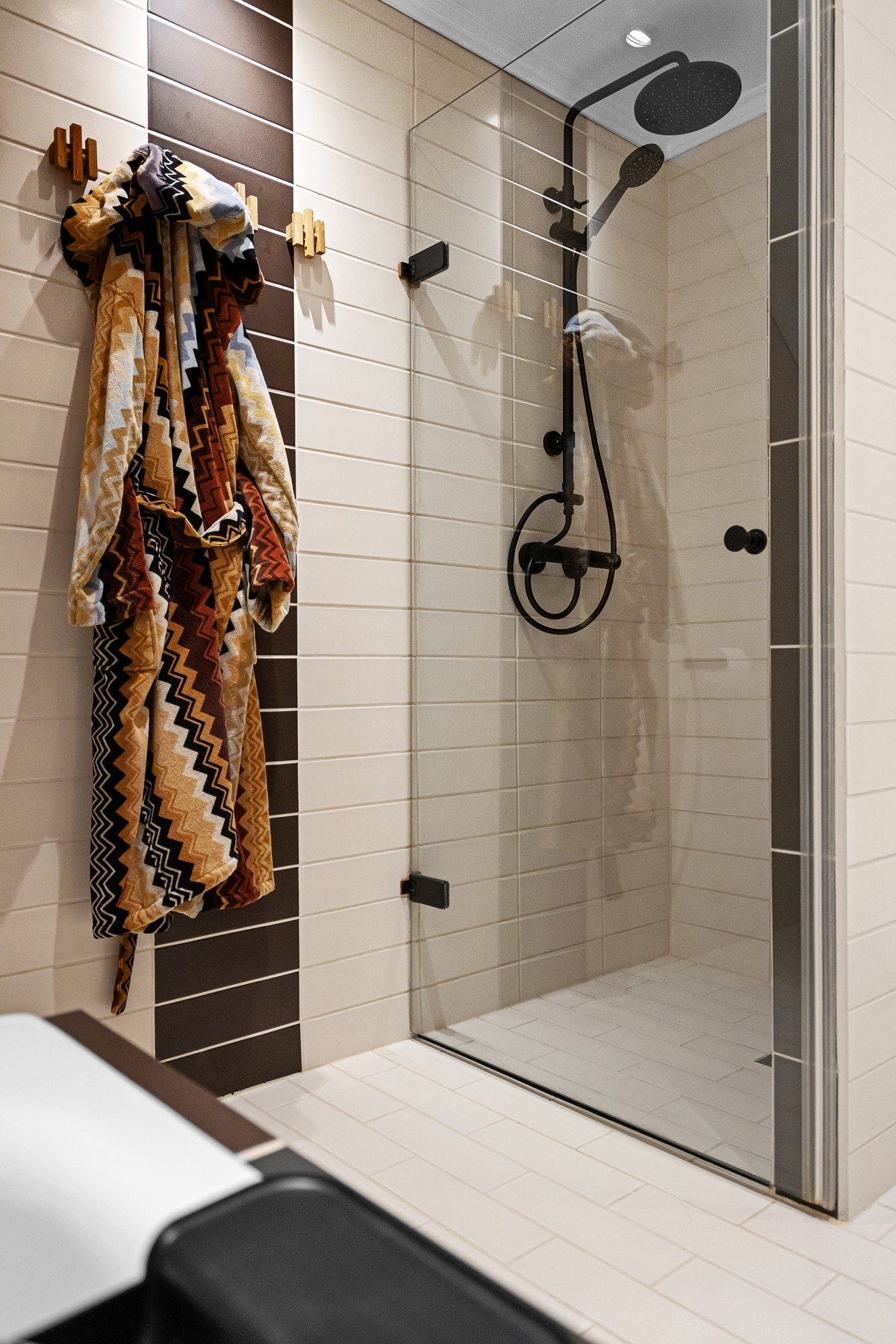 Deilig med både dusj og badekar. Galleribilde