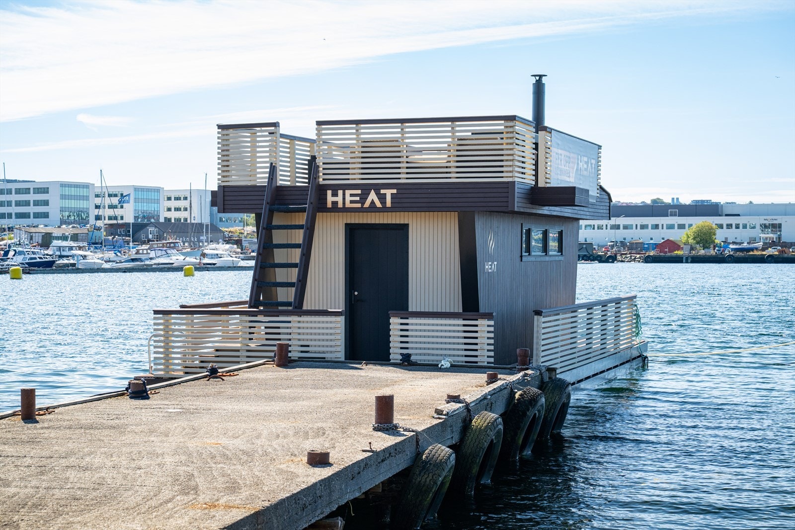 Nærområdet tilbyr på masse kjekke aktiviteter blant annet er det HEAT Sauna som ligger ved Rema 1000 Hundvåg. Galleribilde