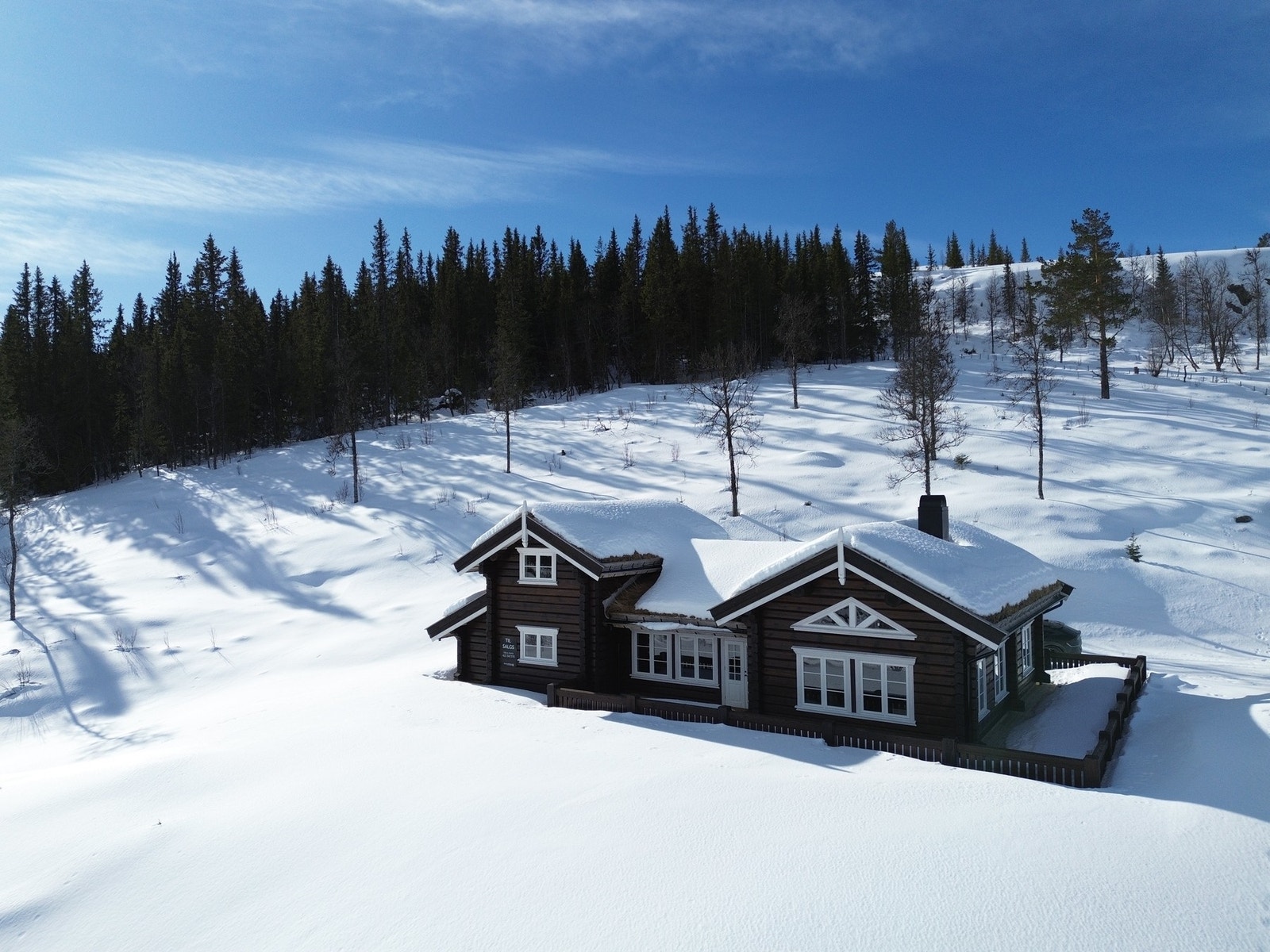 Velkommen til Søre Einarsetlie 30 på Golsfjellet! Foto: 360Foto v/Frank Tolpinrud. Galleribilde