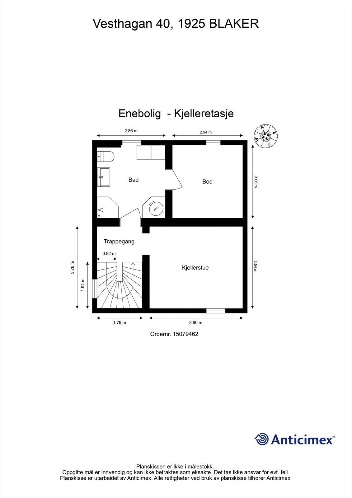 Kjelleretasjen er innredet med bad, bod og et disponibelt rom. Galleribilde