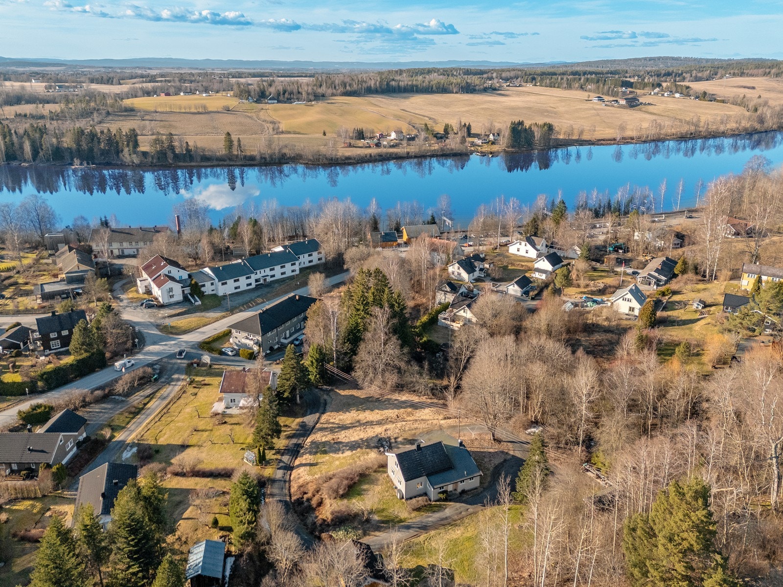 Kort vei til vakre Glomma. Galleribilde