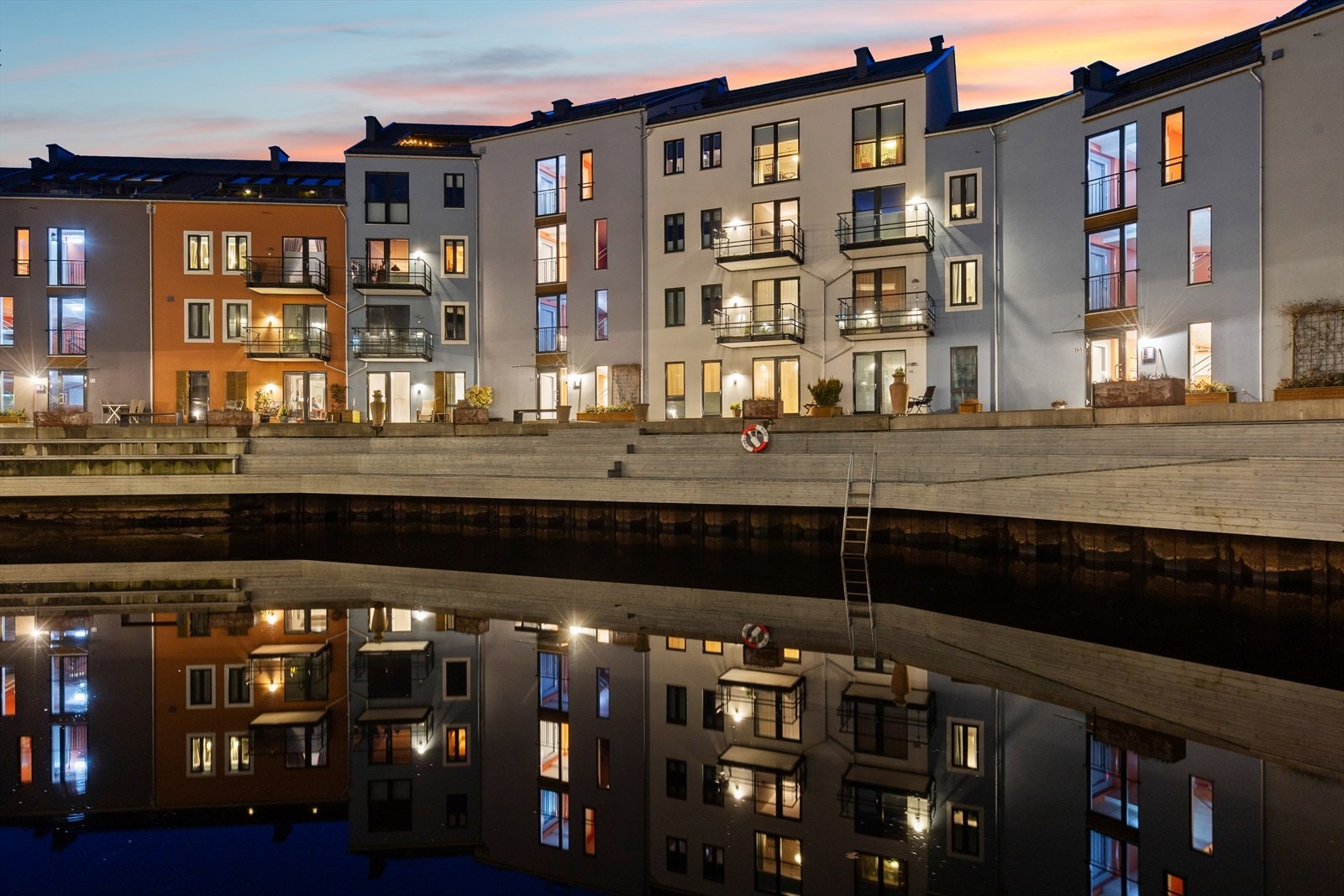 Sjøparken er et unikt boligprosjekt med kanaler og bryggeanlegg. Galleribilde