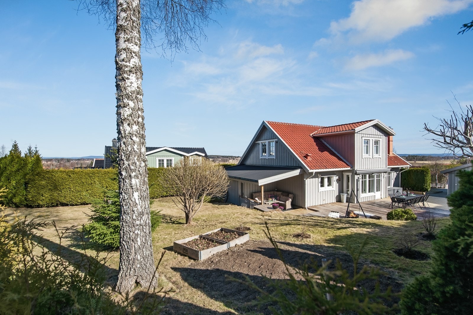 EiendomsMegler 1 v/Line Evensen ønsker deg velkommen til Polarisvegen 5! Foto: Efkt - Dagmar Ånerud. Galleribilde