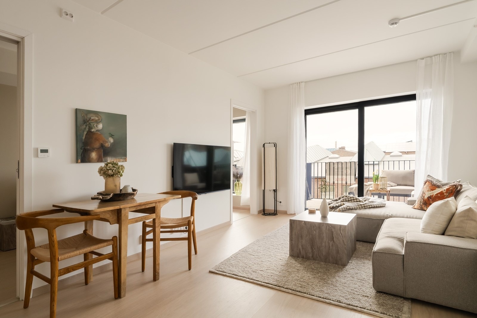 Det er gode møbleringsmuligheter i leiligheten. Galleribilde