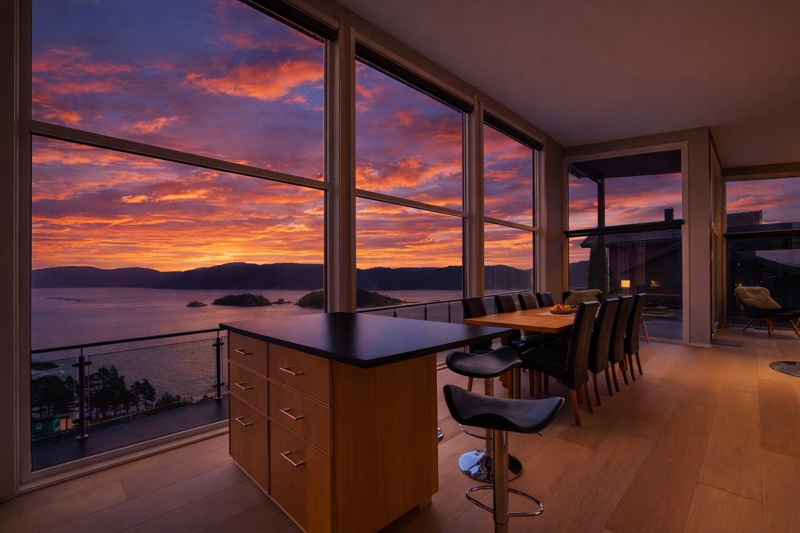 Nydelig utsikt fra hytten til Grønsfjorden Galleribilde