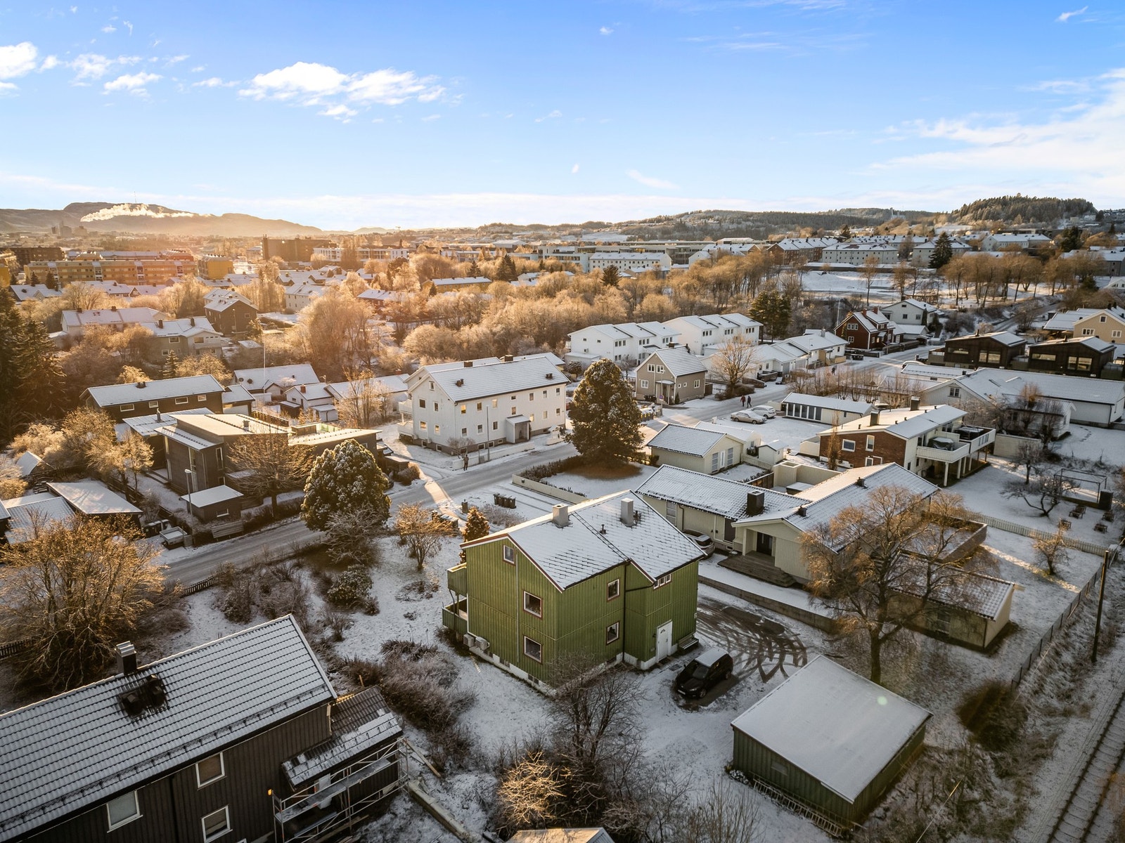 På Rognheim bor du sentralt med nærbutikk og trikkestopp kun et steinkast unna. Galleribilde