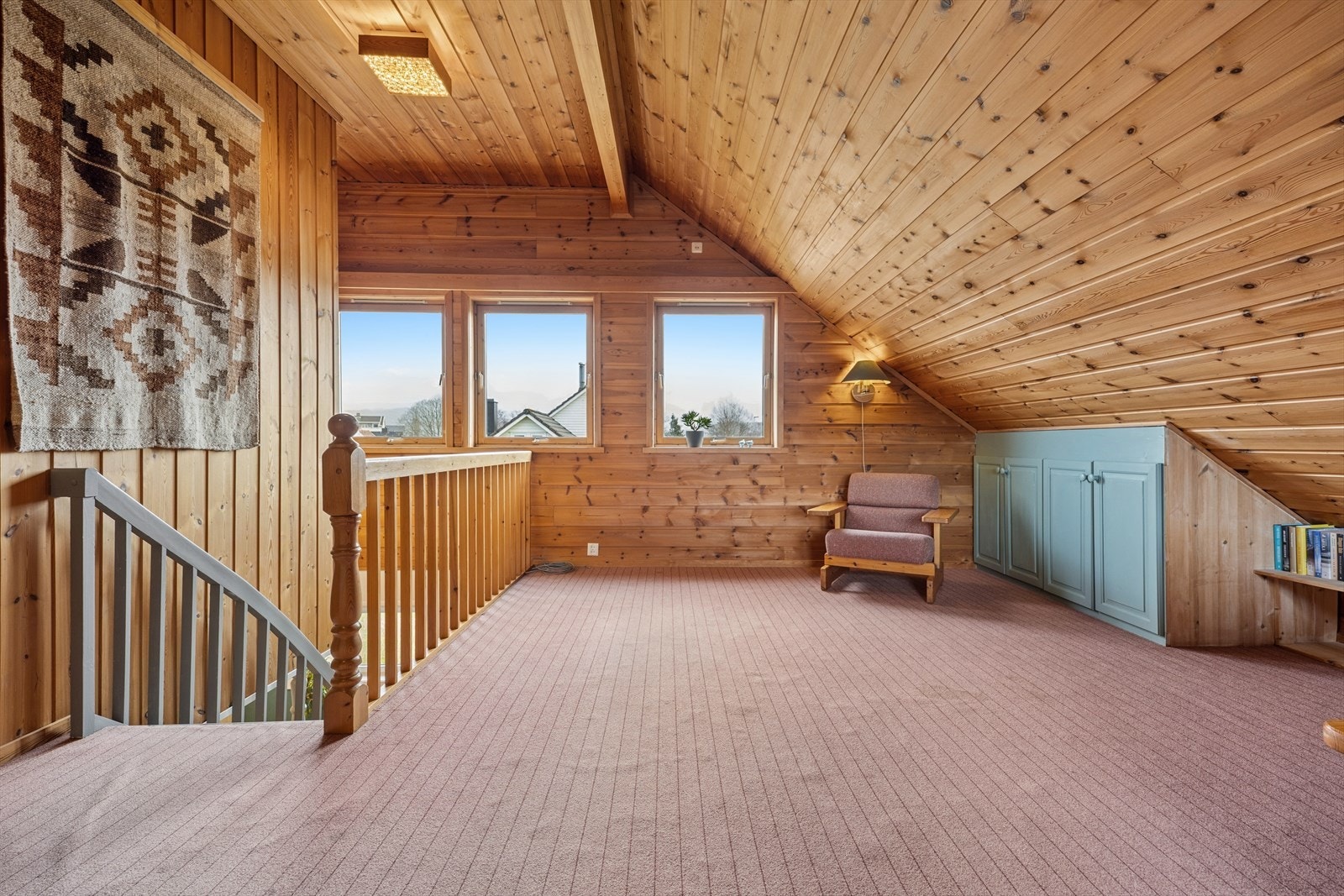 Loftstuen er et allsidig rom som kan tilpasses dine behov. Galleribilde