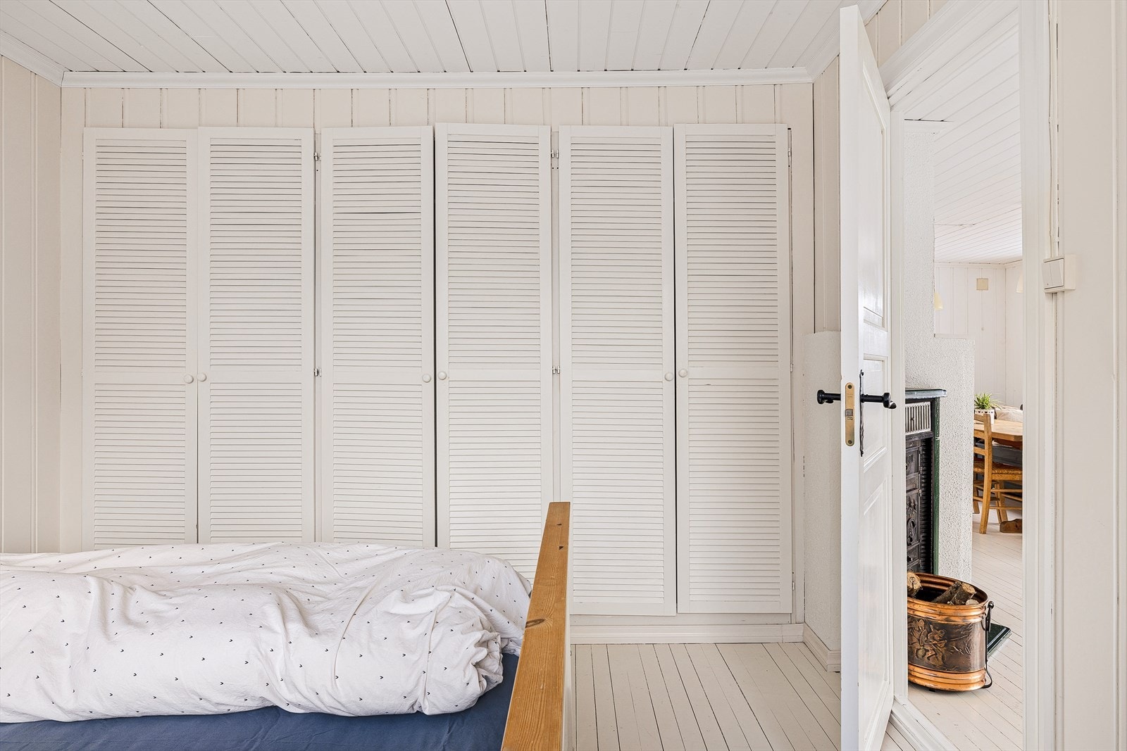 Soverommet måler hele 13 kvm, så her har du god plass til å innrede etter eget ønske. Galleribilde