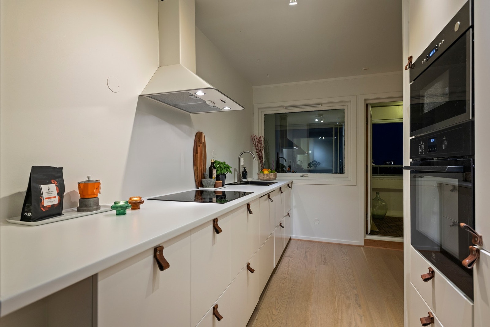 Lun kveldsstemning Galleribilde