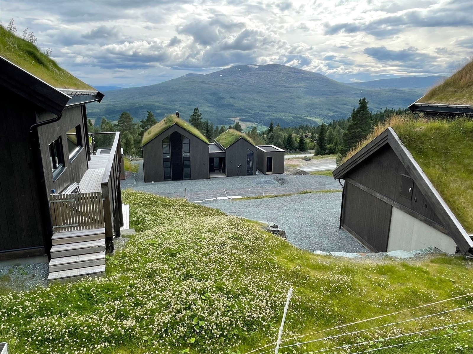 Utsiktsbilde fra Sportslia mot Fonnfjellet Galleribilde