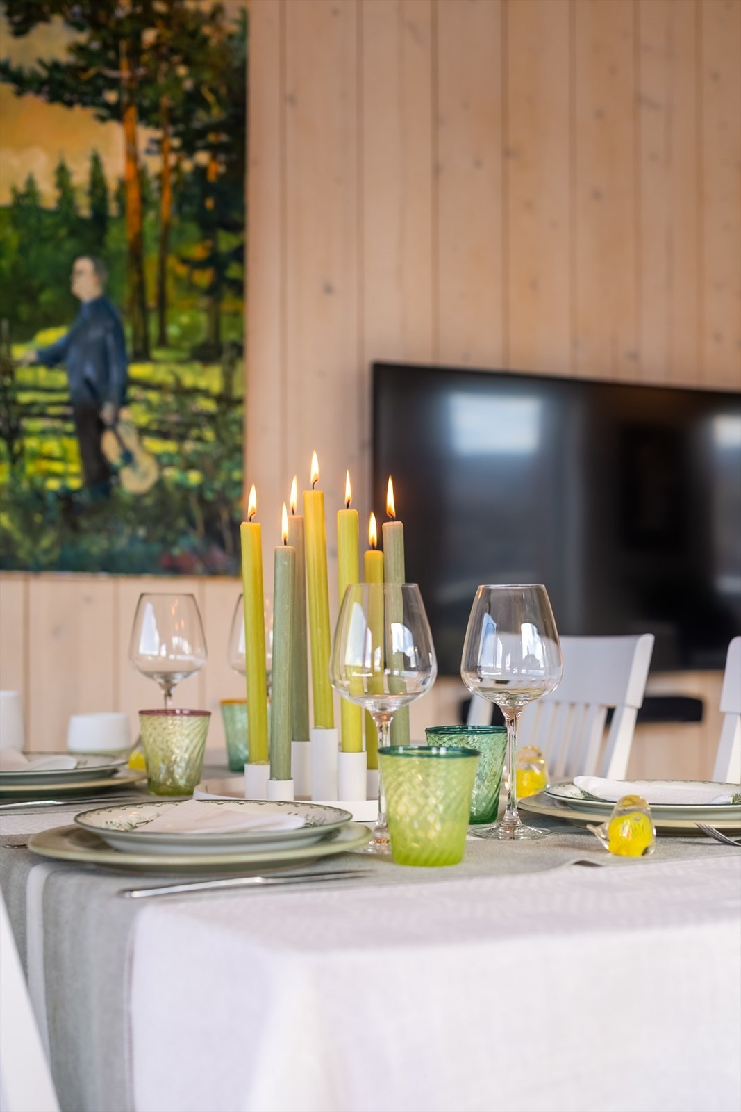 Her er det god plass for hyggelige middager med venner og familie. Galleribilde